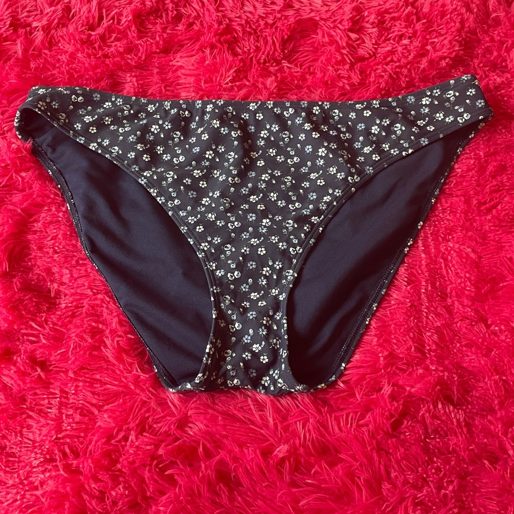 Bikini Sets - image 3